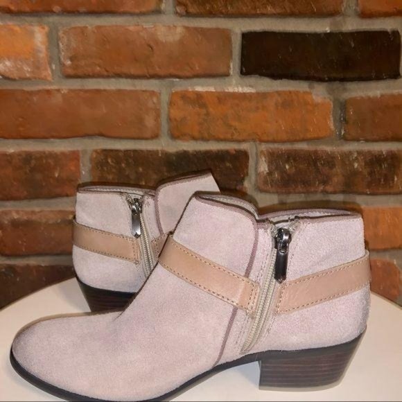 Sam Edelman Gray Suede Phoenix Ankle Booties 7 - Picture 4 of 9